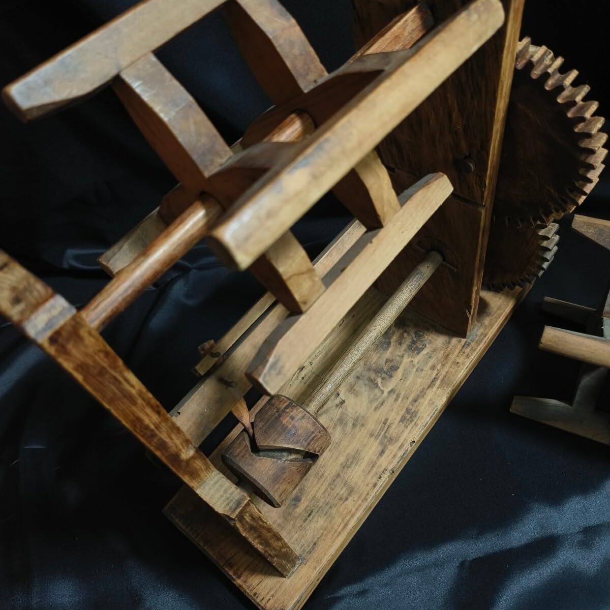 Amazon.co.jp: 糸巻き機木製糸車レトロ古道具大正和骨董旧家蔵出置物