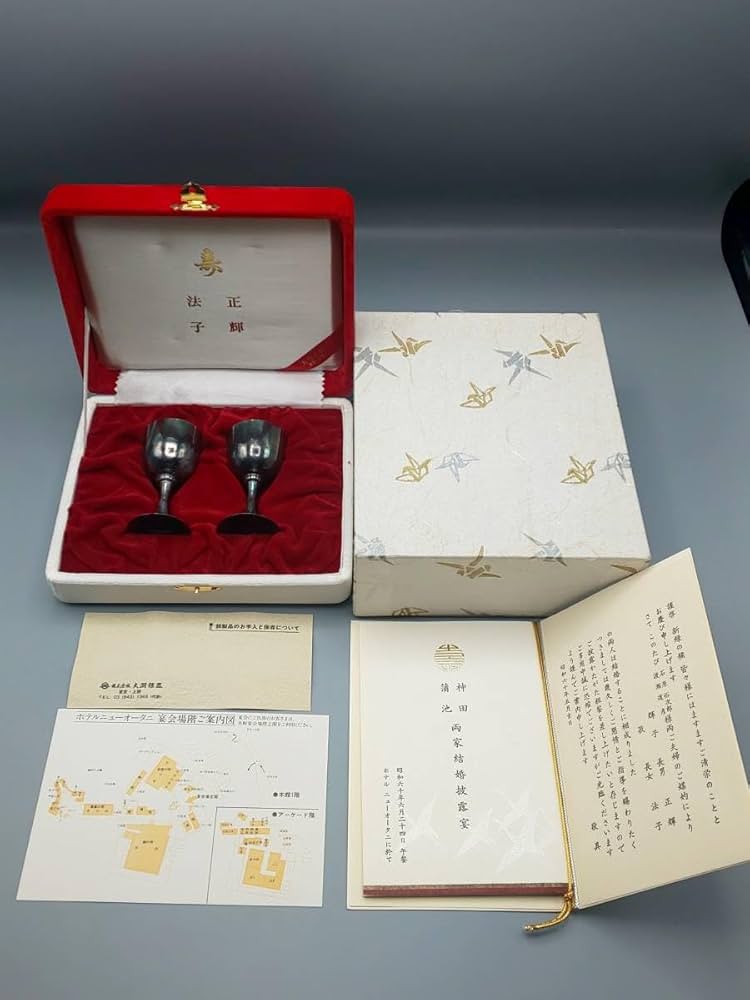 Amazon.co.jp: レア松田聖子 神田正輝 結婚式 婚礼 引き出物 大淵銀器