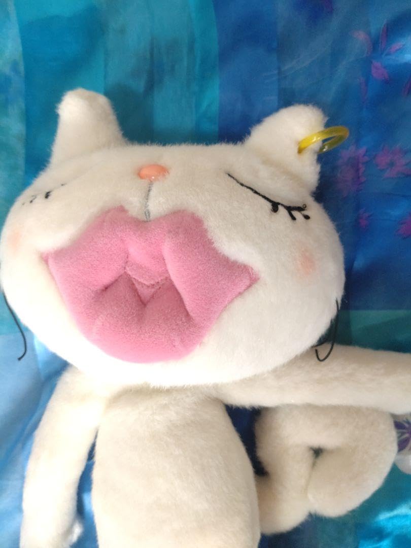 Amazon.co.jp: 宇多田ヒカル公式グッズぬいぐるみ チューイチバンダナ