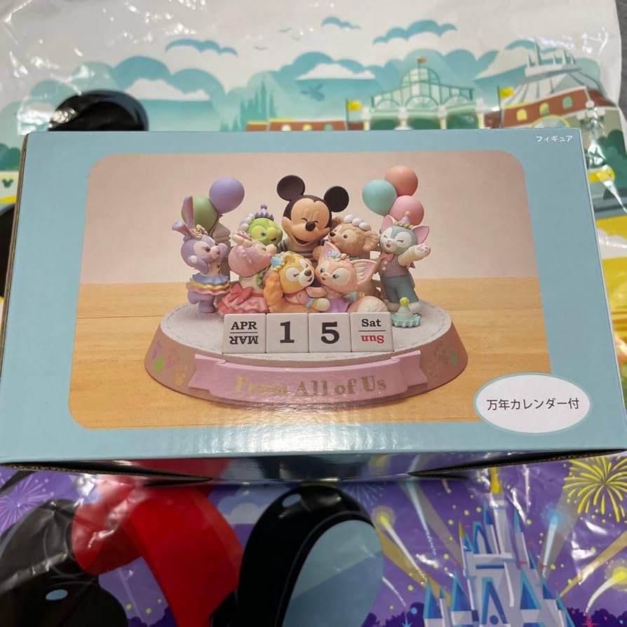 Amazon | ダッフィーフロムオールオブアス 万年カレンダーフィギュア