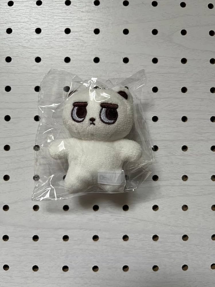 Amazon.co.jp: EXO D.O. ギョンス ぬいぐるみ : おもちゃ