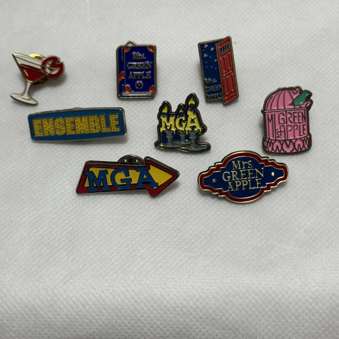 Amazon.co.jp: Mrs. GREEN APPLE ピンバッジ 8個セット : おもちゃ