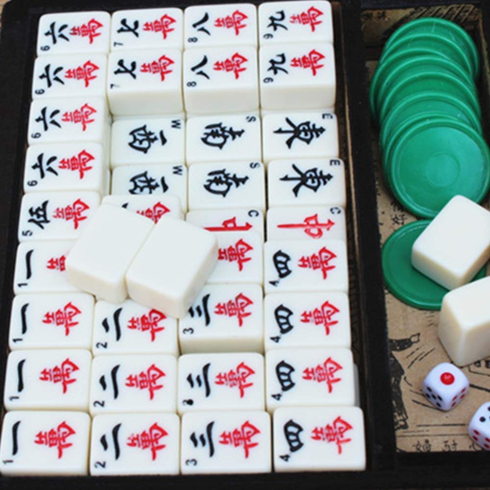 Amazon.co.jp: 麻雀牌 木製ケース付き146ポータブルプロフェッショナル