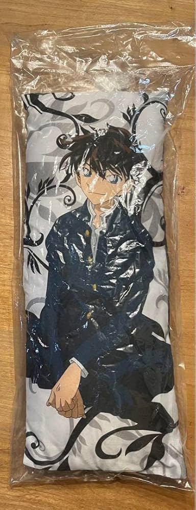 Amazon.co.jp: まじっく快斗 ロングクッション 黒羽快斗 怪盗キッド