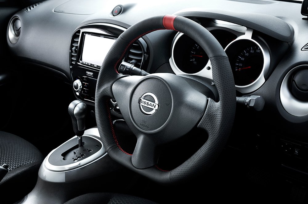 Amazon | KENSTYLE(ケンスタイル)オリジナルステアリングNB01 ジューク