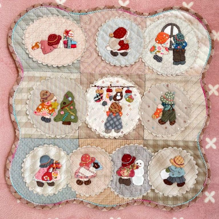 Amazon.co.jp: スーちゃんのハンドメイドのタペストリー 「スーと