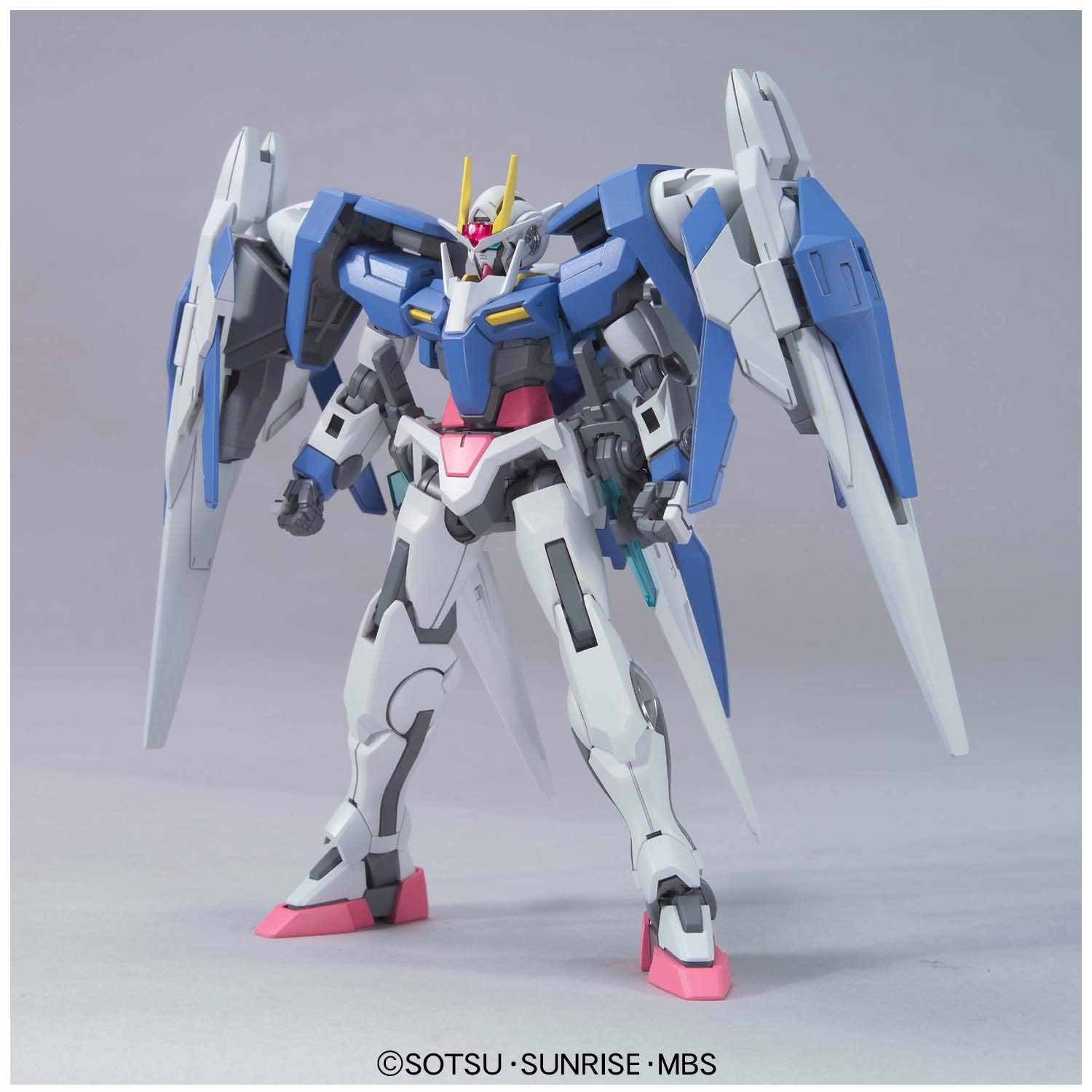 Amazon.com: HG 機動戦士ガンダムOO GN-0000+GNR-010 ダブルオー
