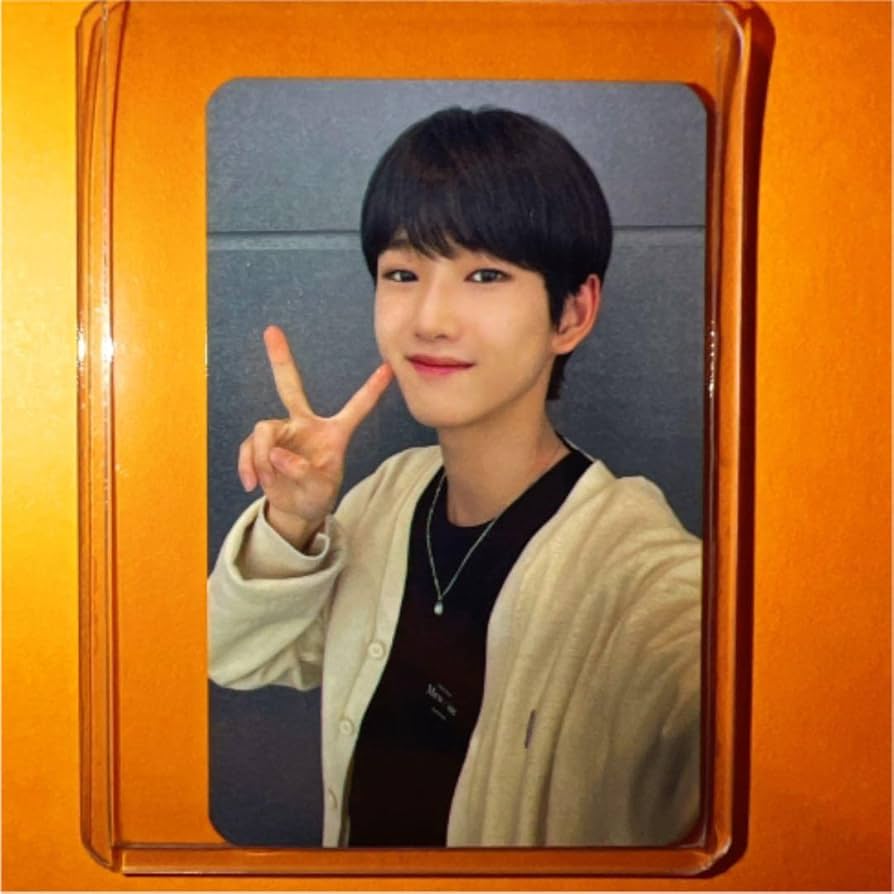 Amazon.co.jp: YEJUN イェジュン トレカ セルカ風フォトカード : おもちゃ