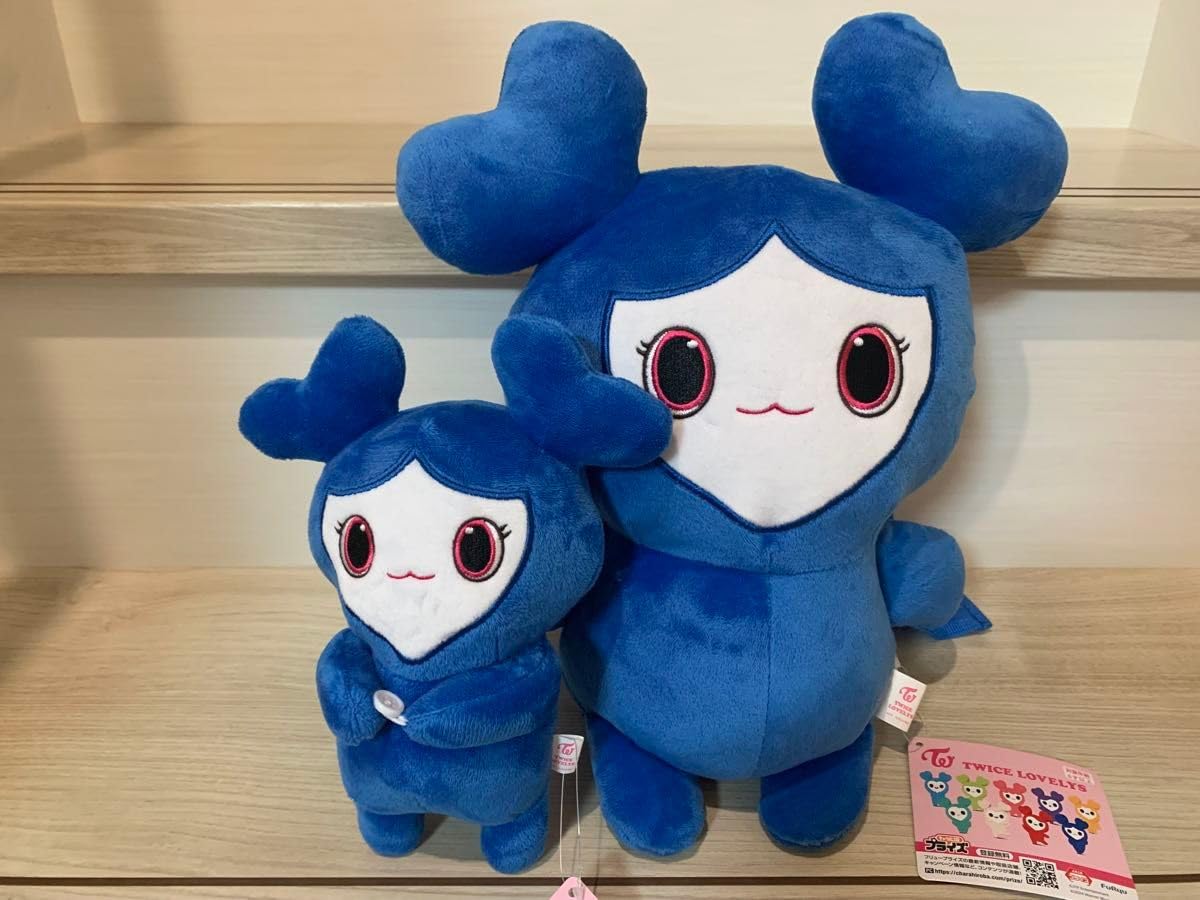 Amazon.co.jp: ショッパー付 TWICE LOVELYS ぬいぐるみリュック ハグ