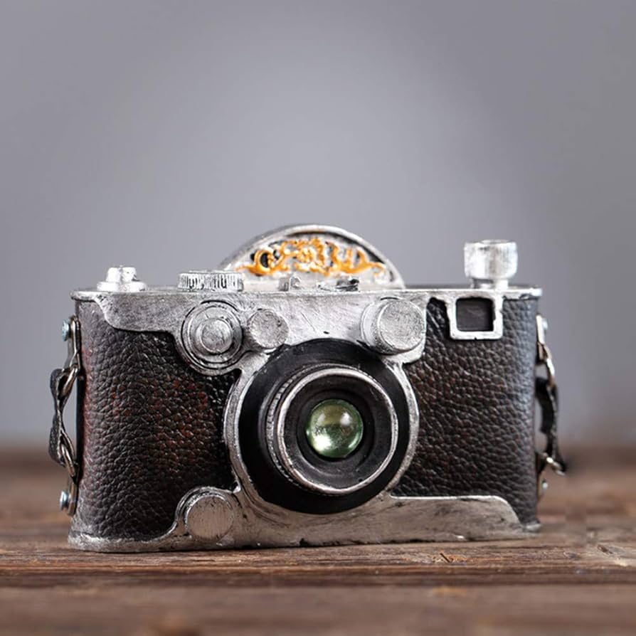 Amazon.co.jp: Zxyan 置物 装飾 ヨーロッパのレトロなミニカメラモデル