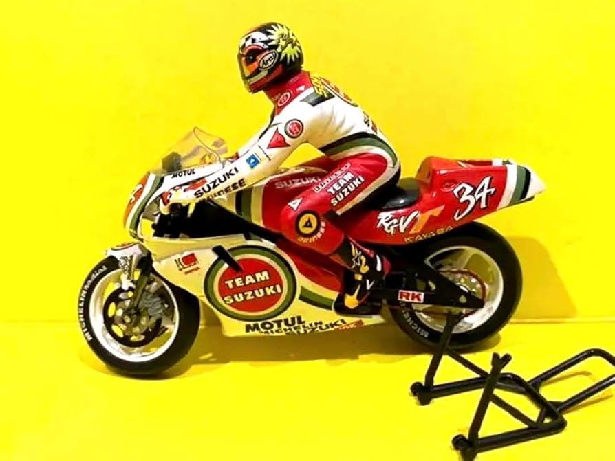 Amazon.co.jp: 限定スズキRGV500#34ケビンシュワンツモデル品124