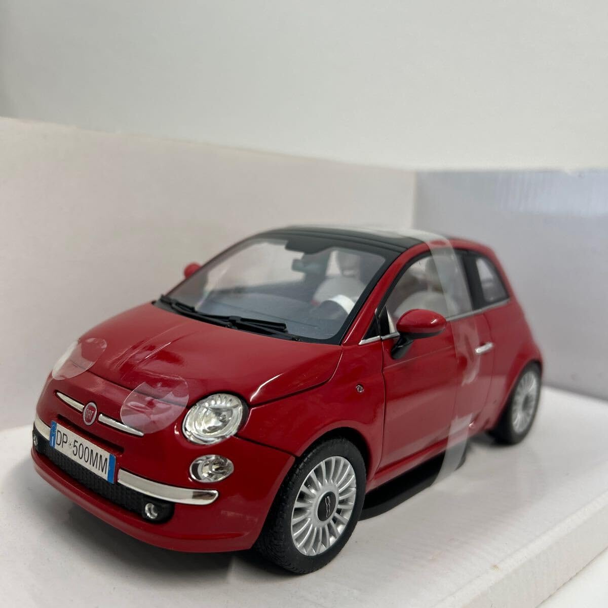 Amazon | FIAT ディーラー特注 MONDO MOTORS 1/18 Nuova FIAT500 Red
