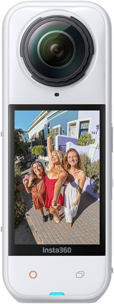 Amazon | Insta360 X5 通常版 - 防水8K 360度全景カメラ、高い暗所性能