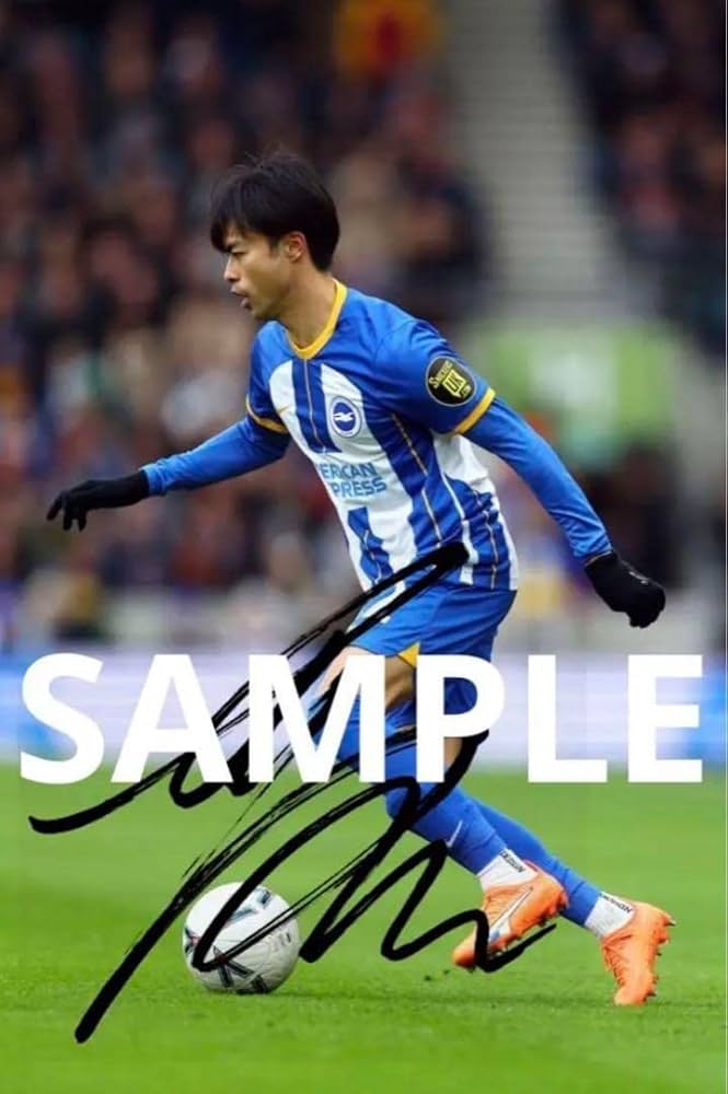 Amazon.co.jp: ブライトン 日本代表 三笘薫 印刷サイン入り 写真 3枚