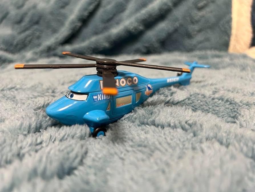 Amazon.co.jp: カーズ ミニカー ☆カーズ ☆ ダイナコヘリコプター