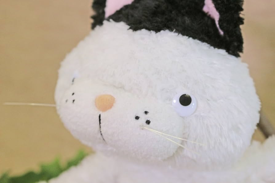 Amazon.co.jp: シナダ ぬいぐるみ へちゃねこ ぱっつん : おもちゃ