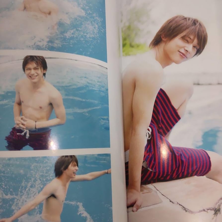 Amazon.co.jp: 吉沢亮さんの写真集 : おもちゃ