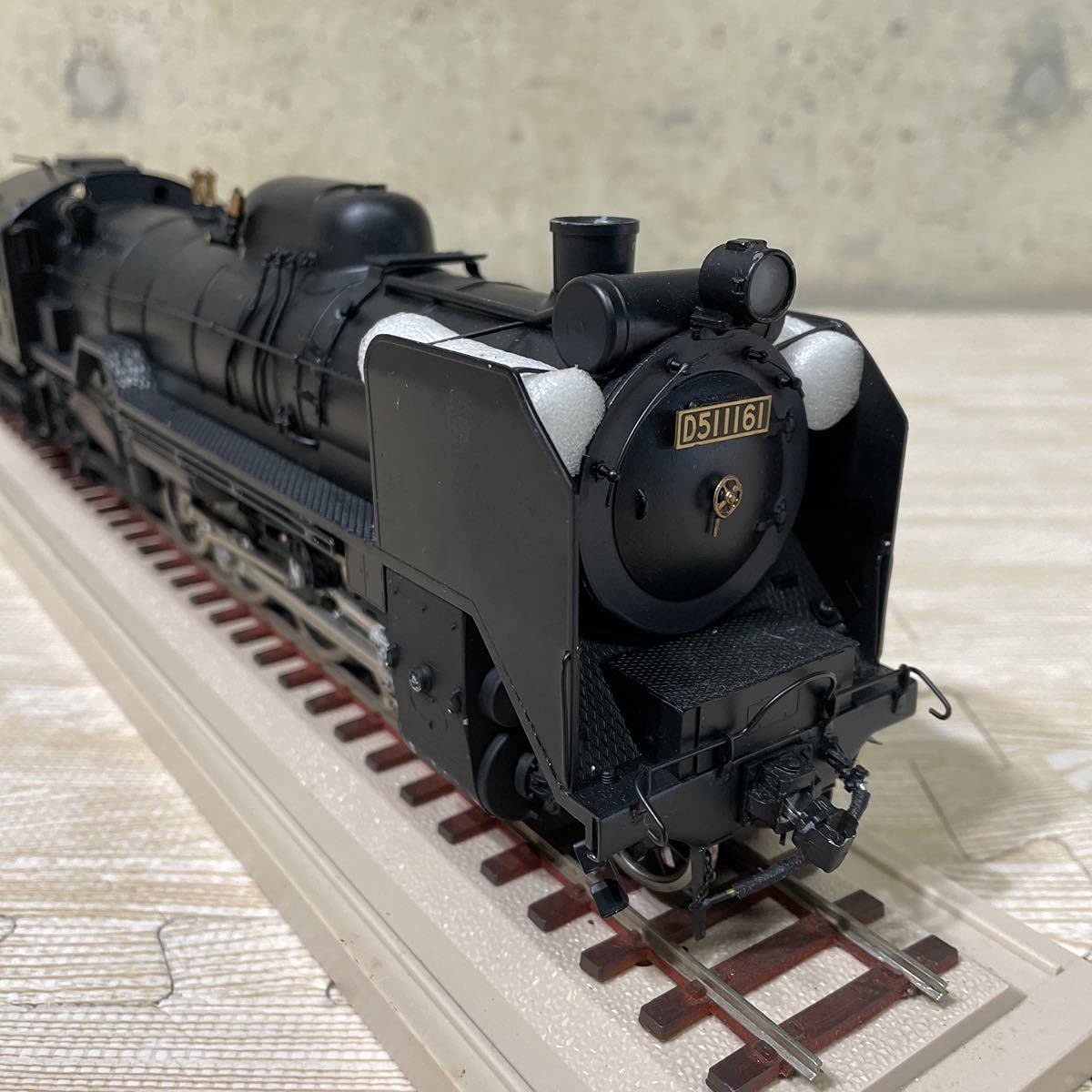 Amazon.co.jp: D51 蒸気機関車模型 (1/42) ダイキャスト D511161
