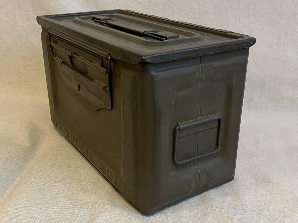 Amazon.co.jp: WW250年代 米軍 弾薬箱 AMM.BOX CAL..50 M2 キャリバー