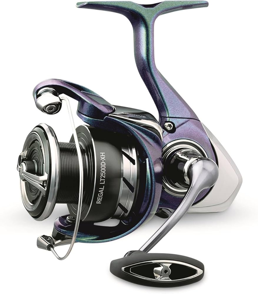 Daiwa RGLT3000D-CXH-B Regal LT Spinning Reel, Spinning Reels