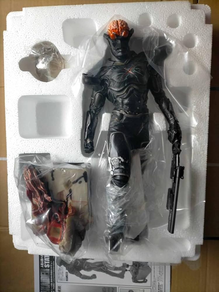 Amazon.co.jp: 人造人間 ハカイダー フィギュア スタチュー 竹谷隆之