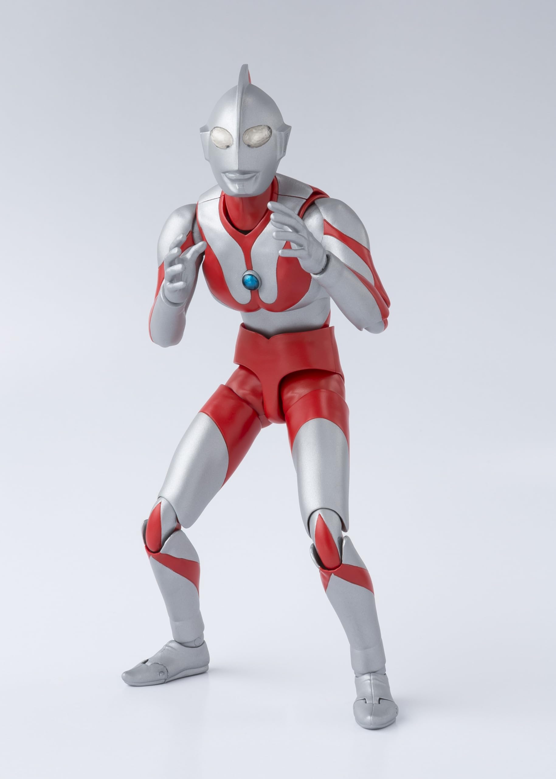 Amazon.co.jp: TAMASHII NATIONS S.H.フィギュアーツ ウルトラマン