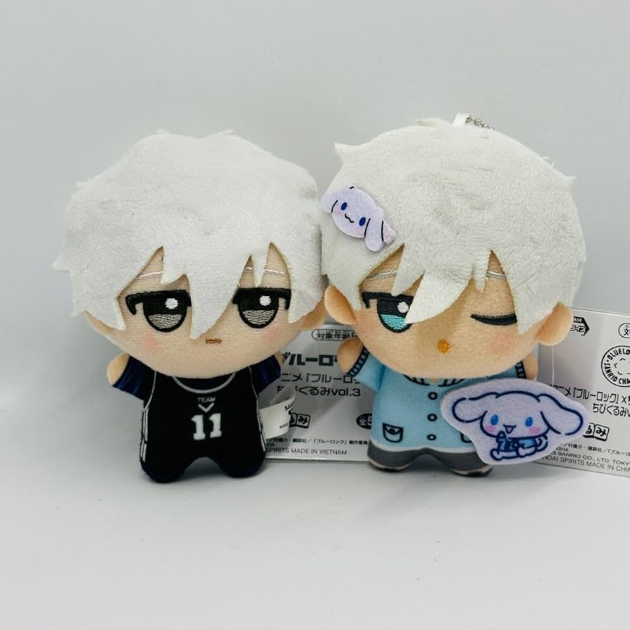 Amazon.co.jp: ブルーロック ちびぐるみ ぬいぐるみ 凪 誠士郎 2種