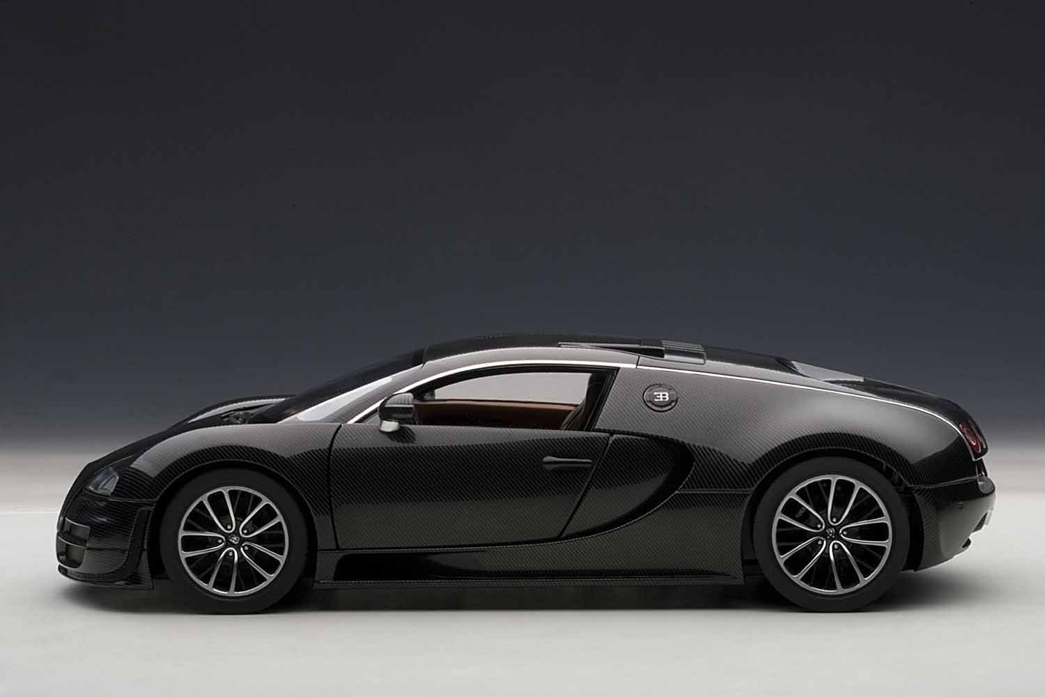 Amazon | AUTOart 1/18 ブガッティヴェイロン スーパースポーツ