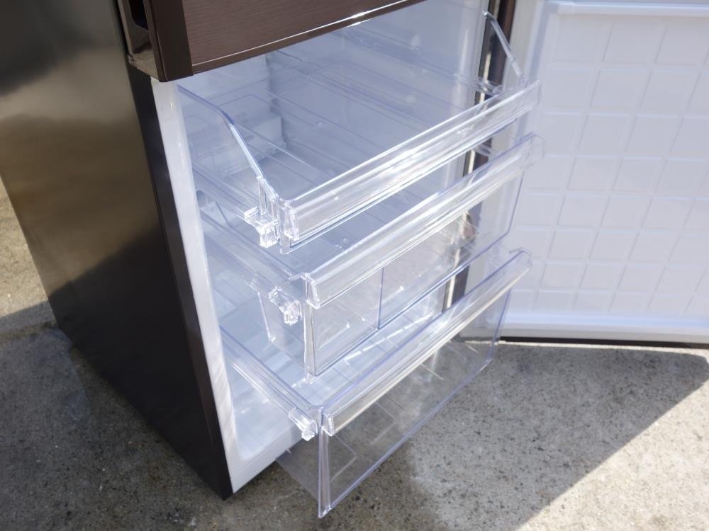 Amazon.co.jp: シャープ 271L 2ドア冷蔵庫（ブラウン系・ダークウッド