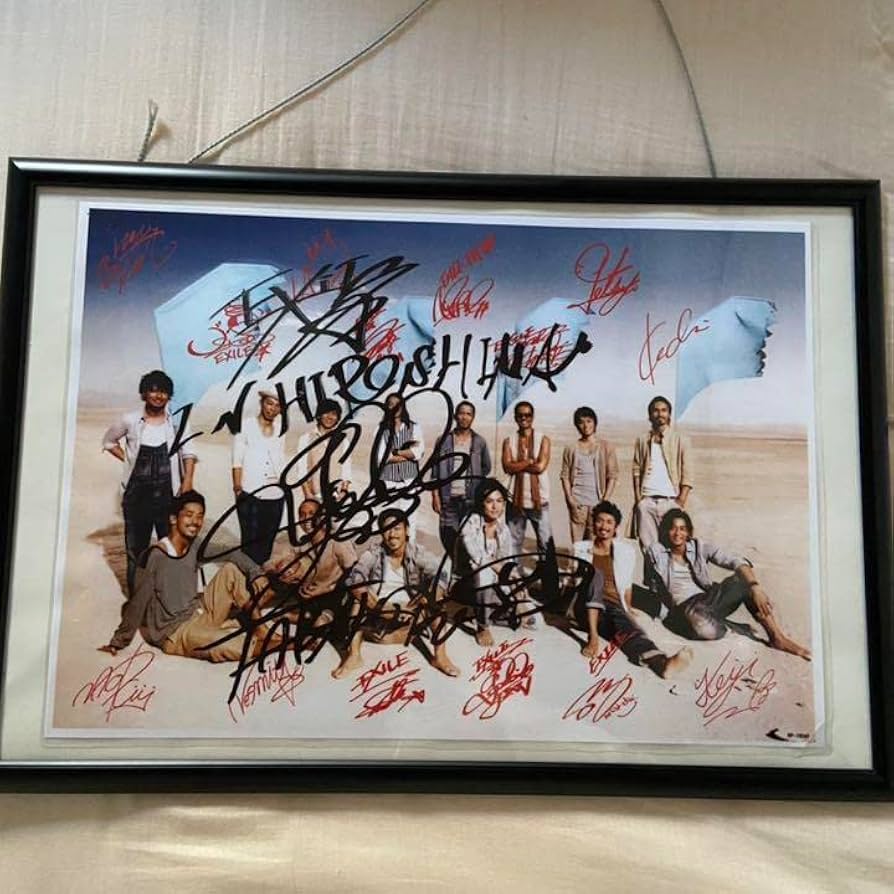 Amazon.co.jp: EXILE TAKAHIRO 直筆サイン ポスター : おもちゃ