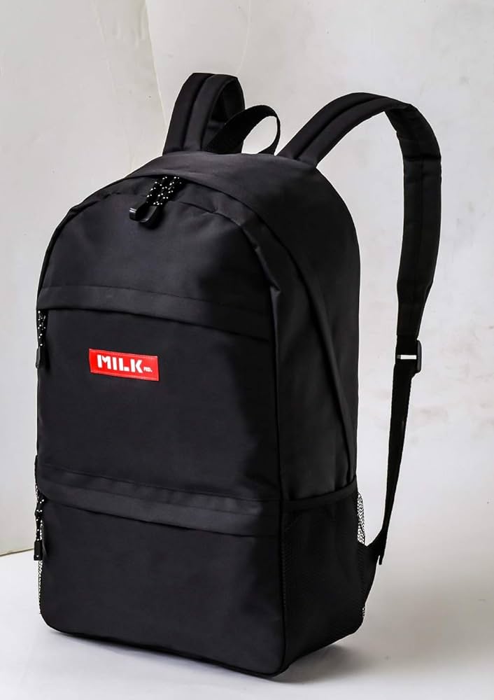 MILKFED. BACKPACK BOOK RED ver. (バラエティ) |本 | 通販 | Amazon