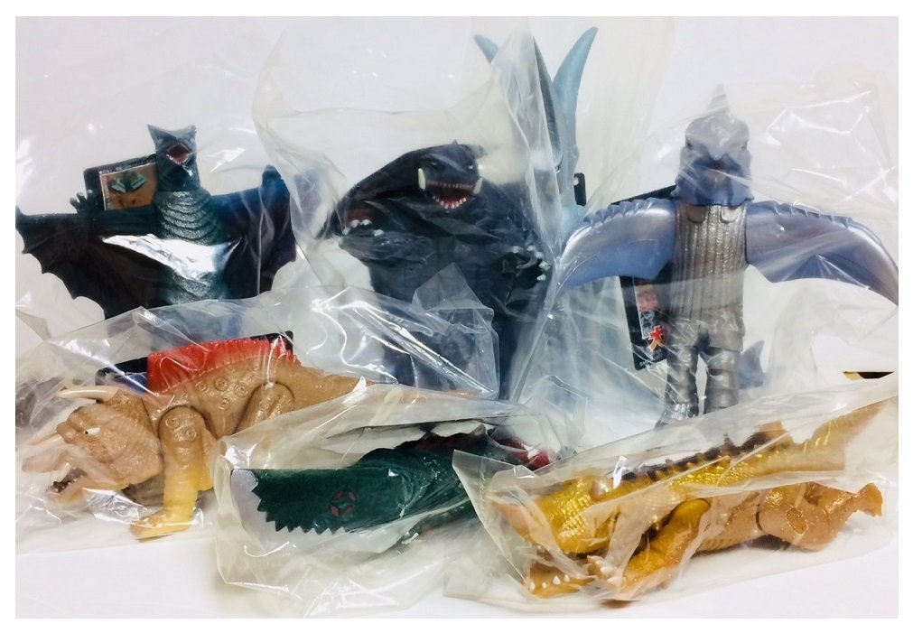 Amazon.co.jp: 大映怪獣シリーズ 強いぞ！ガメラ 復活大結集BOX : おもちゃ