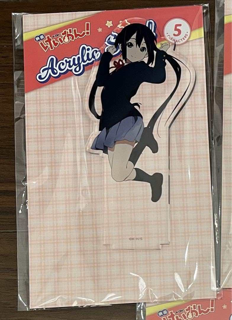 Amazon.co.jp: 映画 けいおん アクリルスタンド アクスタ 中野 梓 : ホビー