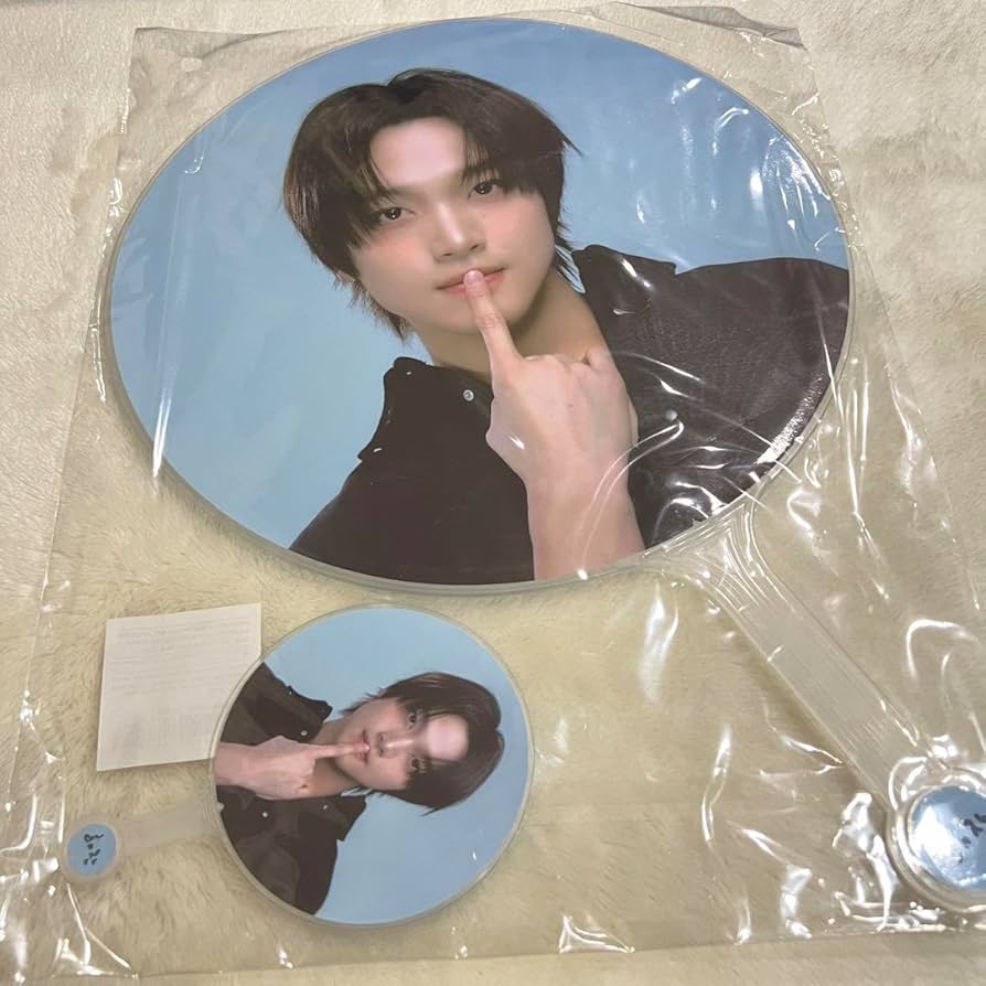 Amazon.co.jp: nct dream ヘチャン うちわ ポップアップ キュー : おもちゃ