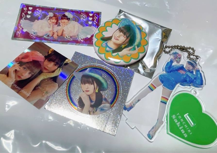 Amazon.co.jp: femme fatale 頓知気さきな グッズ セット : おもちゃ