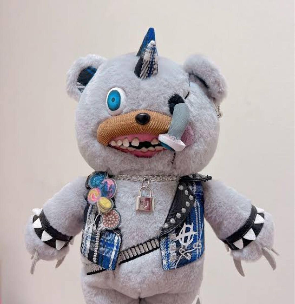 Amazon.co.jp: USJ ハロウィン パリ ハミクマパンク キーホルダー