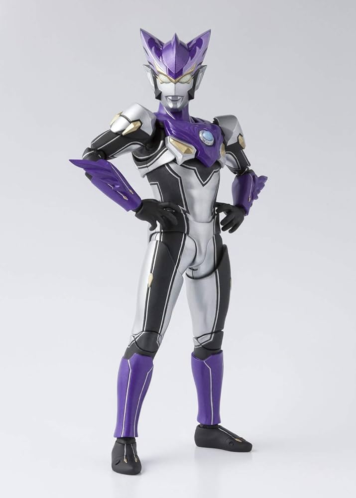 Amazon.co.jp: TAMASHII NATIONS S.H.フィギュアーツ ウルトラマンR/B