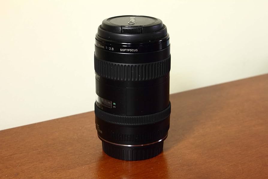 Canon EF 135mm f/2.8 with Softfocus Telephoto Lens for Canon SLR