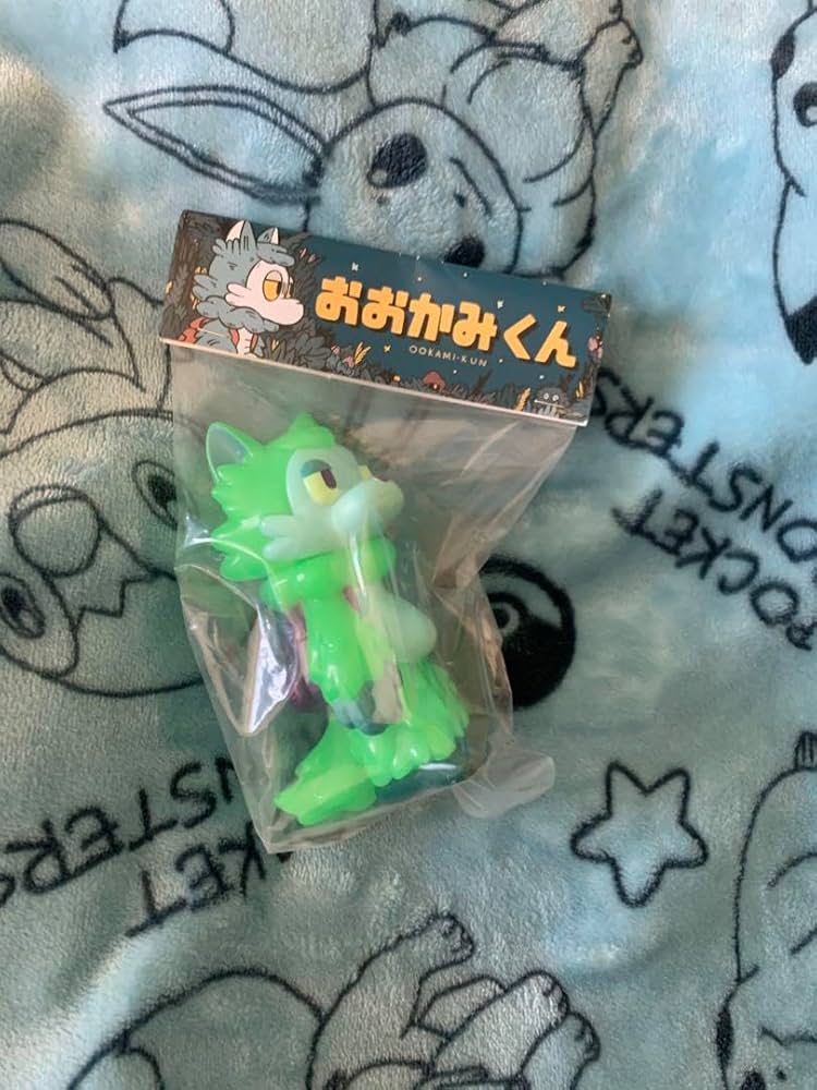 Amazon.co.jp: あらいきりこ おおかみくん MYSTERY GREEN ソフビ