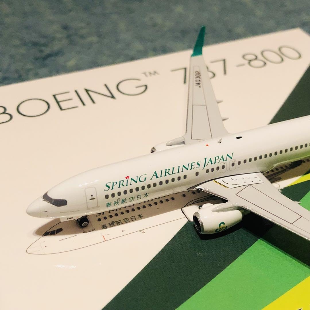 Amazon.co.jp: SPRING AIRLINES JAPAN 春秋航空日本 737-800 : おもちゃ