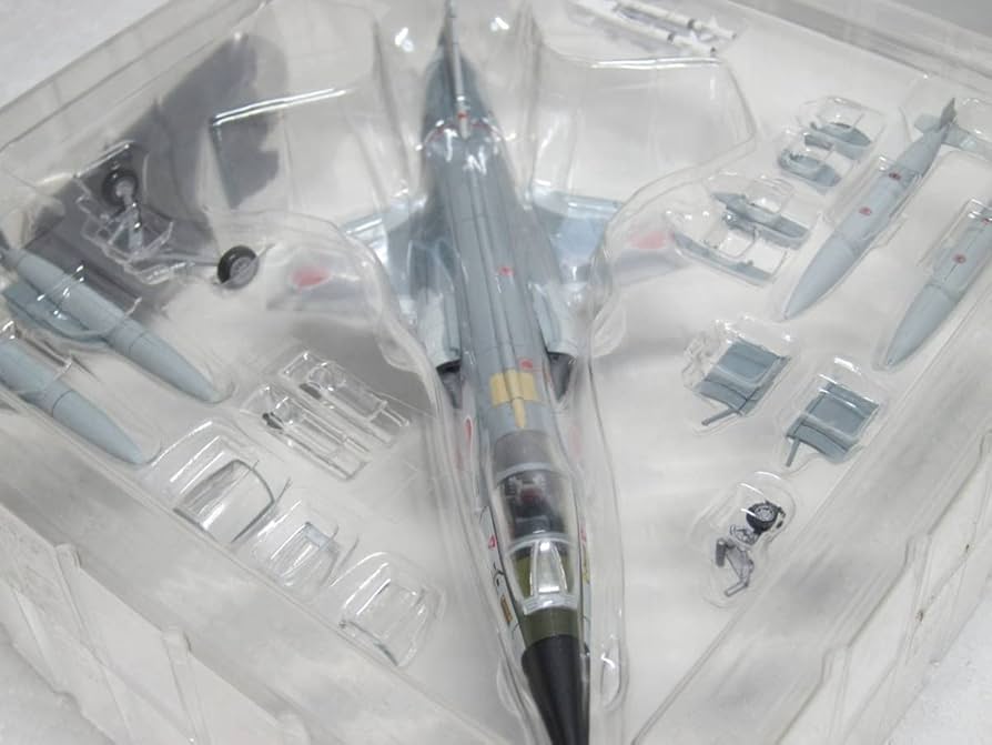 Amazon.co.jp: 1/72 ホビーマスター ロッキード F-104J スター