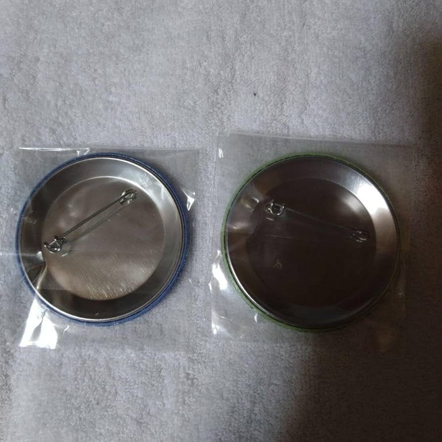 Amazon.co.jp: Free! ハイスピード ゲーマーズ特典 缶バッジ 七瀬遙 橘