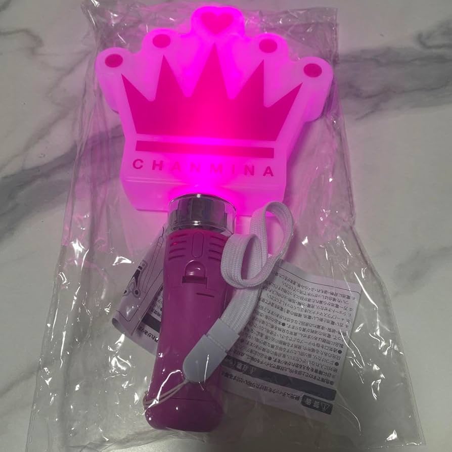 Amazon.co.jp: ちゃんみな ペンライト : おもちゃ