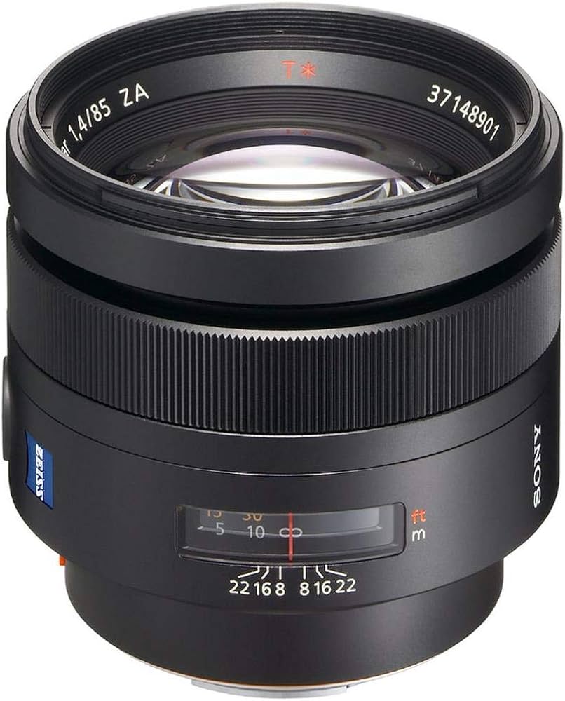Amazon.com : Sony SAL-85F14Z 85mm f1.4 Carl Zeiss Planar T Coated