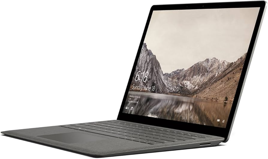 Microsoft Surface Laptop (2017): 13.5