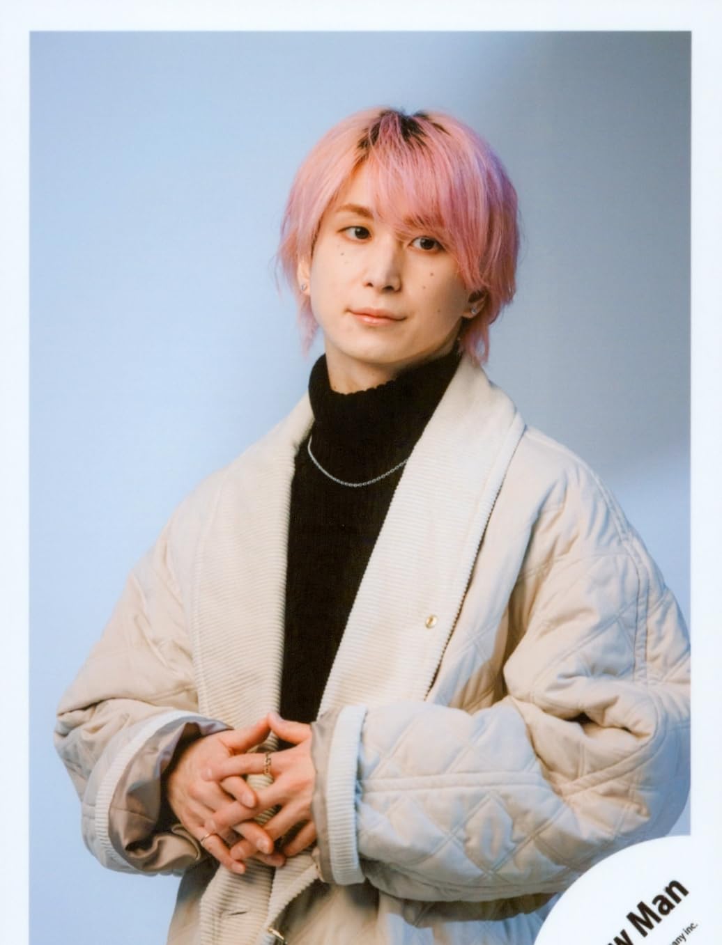 Amazon.co.jp: Snow Man 公式 生 写真（佐久間大介）SM03274 : ホビー