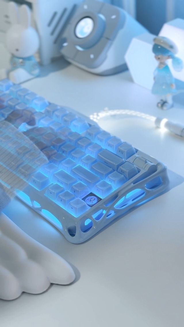 Amazon | GravaStar Mercury K1かわいい水色 ゲーミングキーボード