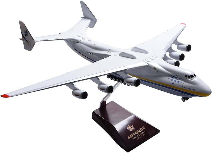 Amazon.co.jp: アントノフ ウクライナ An-225 飛行機モデル 1:200