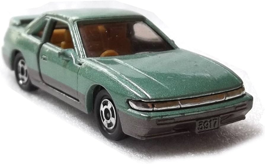 Amazon | トミカ 赤箱 6 日産 シルビア S13 赤TOMYロゴ 1/59 グリーン