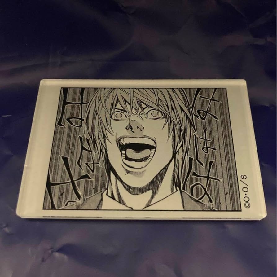 Amazon.co.jp: デスノート原画展 コマプレートスタンド 夜神月 : おもちゃ